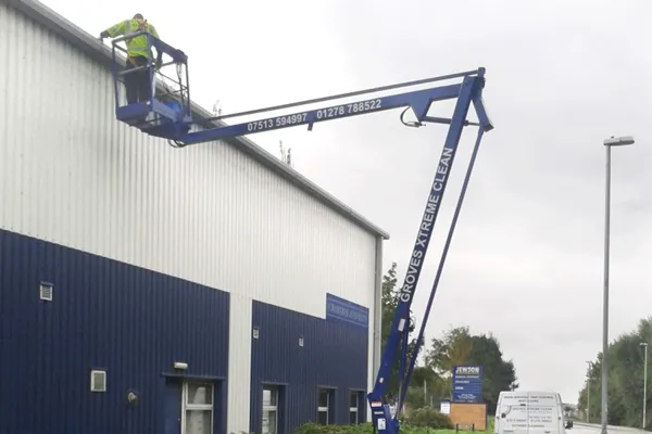 Gutter-clearing-highbridge Gutter-clearing-highbridge